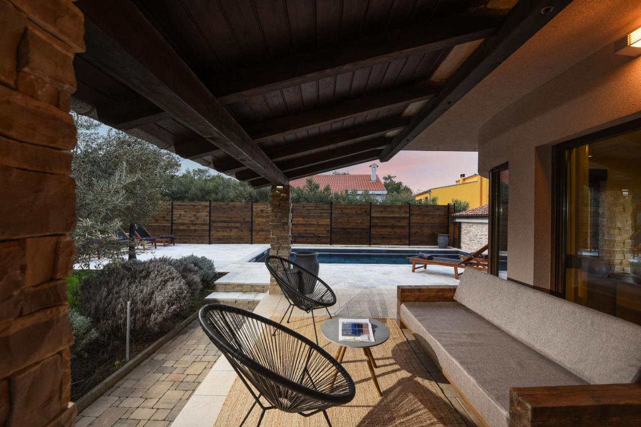 Villa Trabakul Zadarvillas ราชานาส ภายนอก รูปภาพ